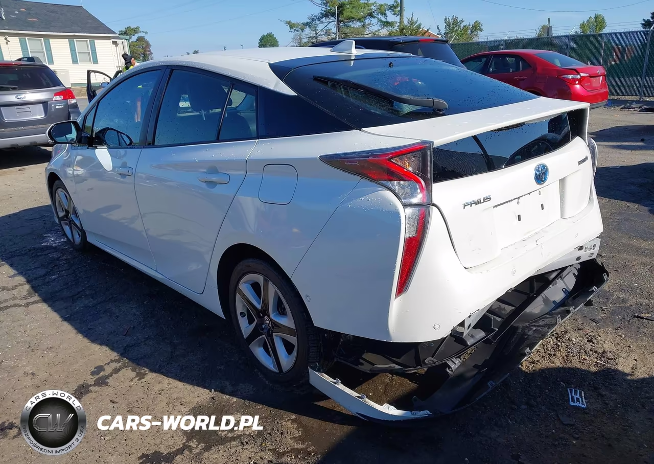 2017 Toyota Prius Four Touring VIN:JTDKARFUXH3047437 - 3