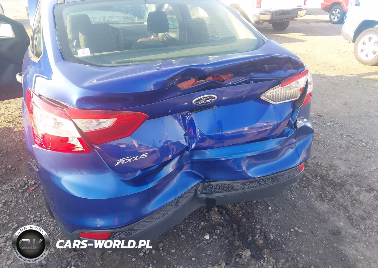 2012 Ford Focus S VIN:1FAHP3E2XCL342008 - 6