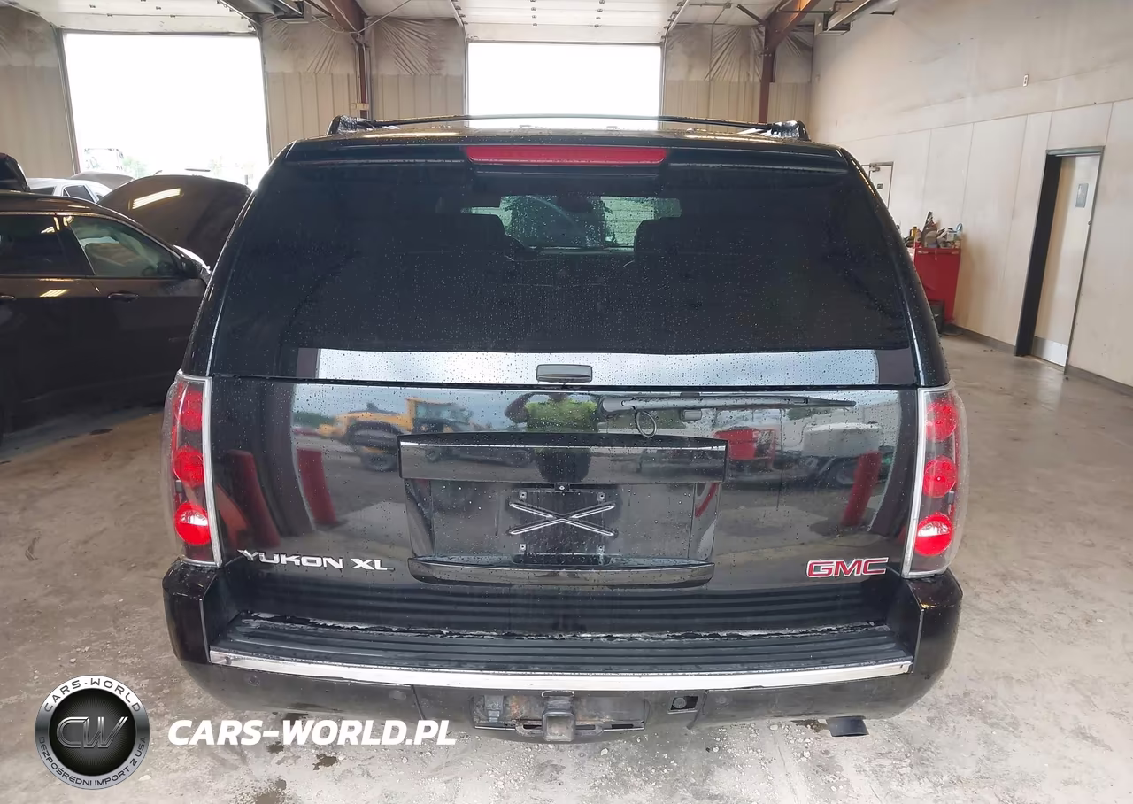 2007 GMC Yukon Xl 1500 Denali VIN:1GKFK66807J303762 - 16