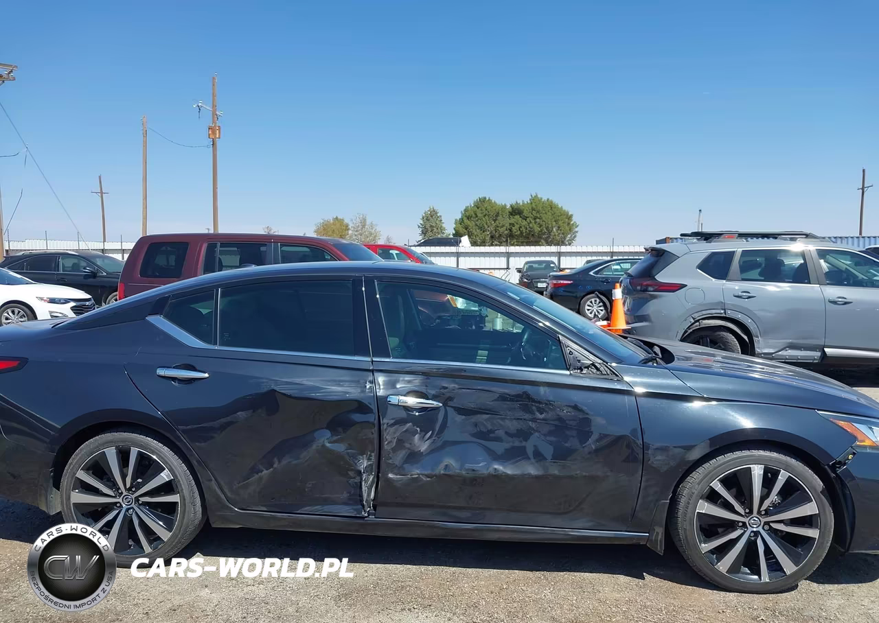 2019 Nissan Altima 2.5 Platinum VIN:1N4BL4FV9KC101815 - 14