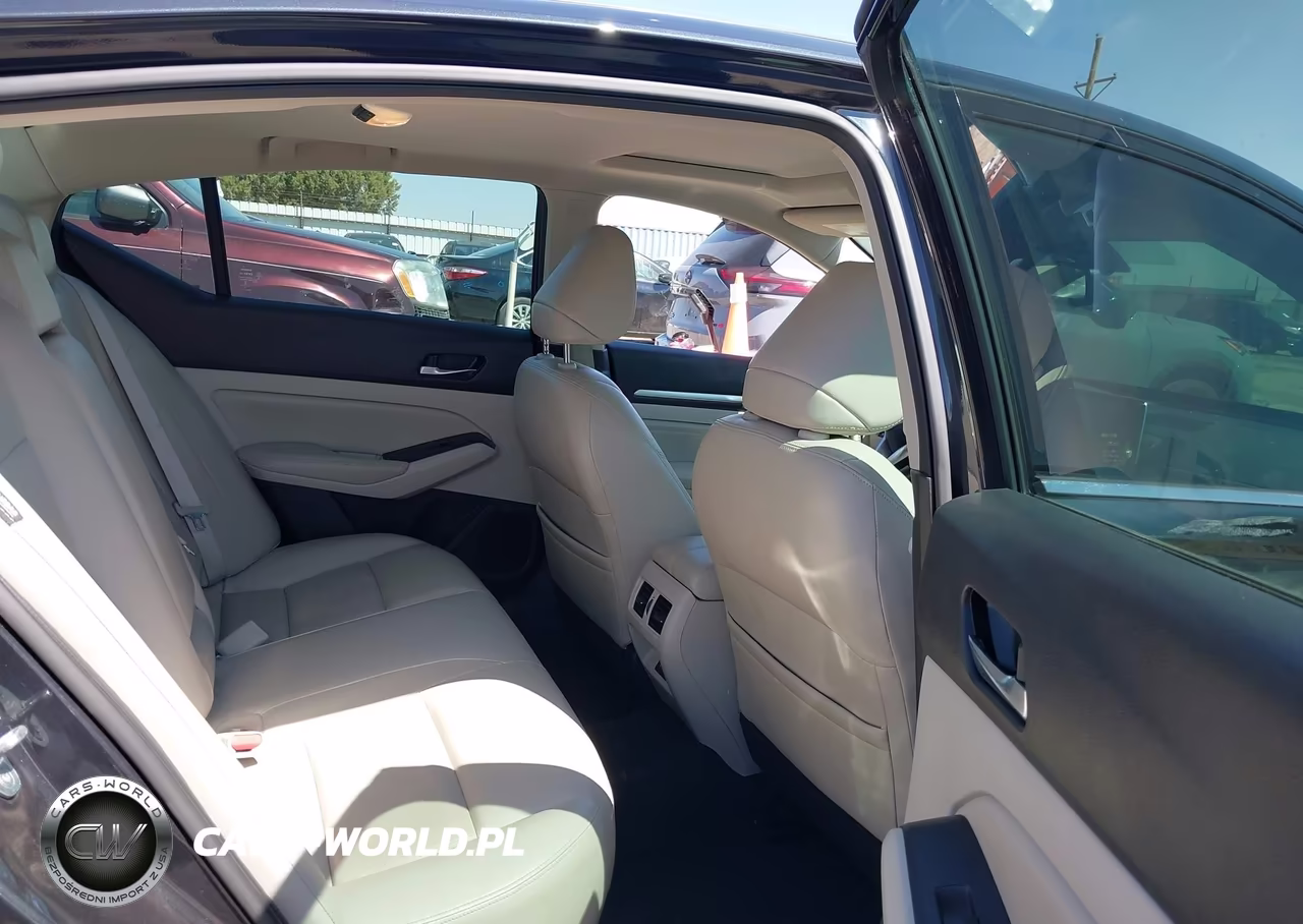 2019 Nissan Altima 2.5 Platinum VIN:1N4BL4FV9KC101815 - 8