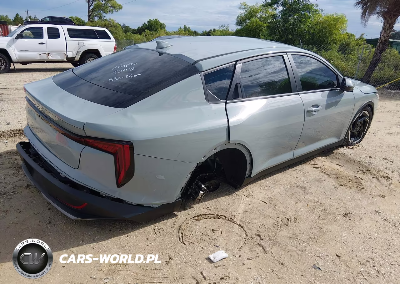 2026 Kia K4 Ex VIN:3KPFU4DE8TE265384 - 4