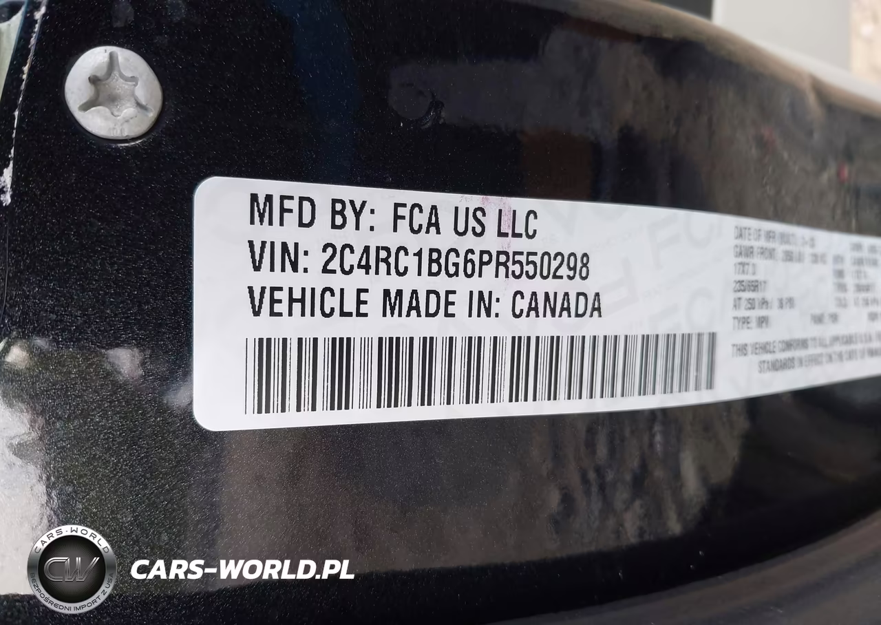 2023 Chrysler Pacifica Touring L VIN:2C4RC1BG6PR550298 - 9