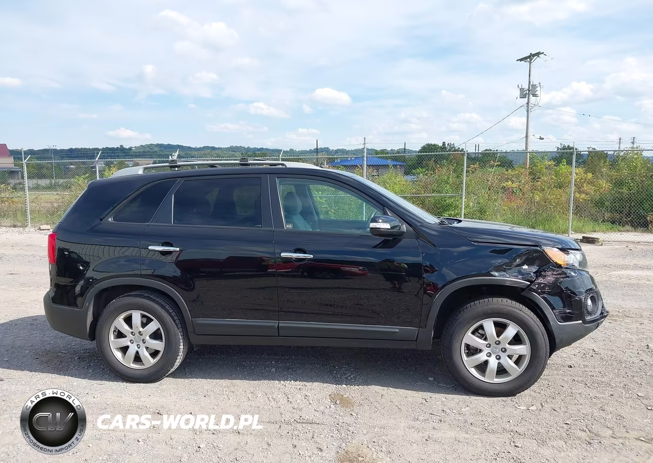 2012 Kia Sorento Lx VIN:5XYKT3A6XCG215999 - 13