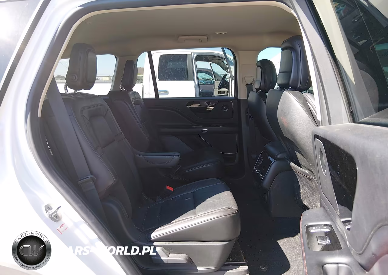 2020 Lincoln Aviator Reserve VIN:5LM5J7WC3LGL23511 - 8
