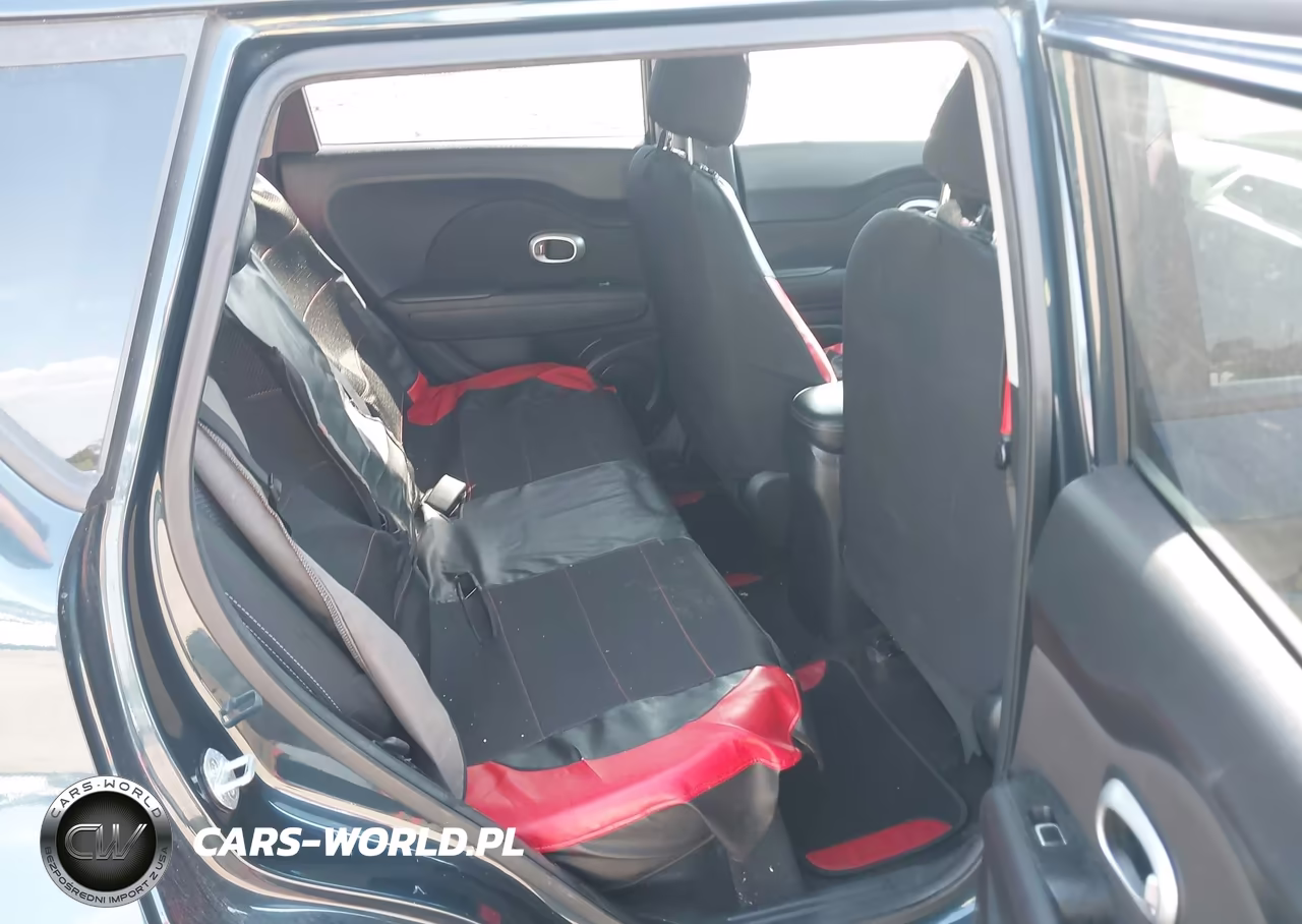 2018 Kia Soul + VIN:KNDJP3A58J7580084 - 8
