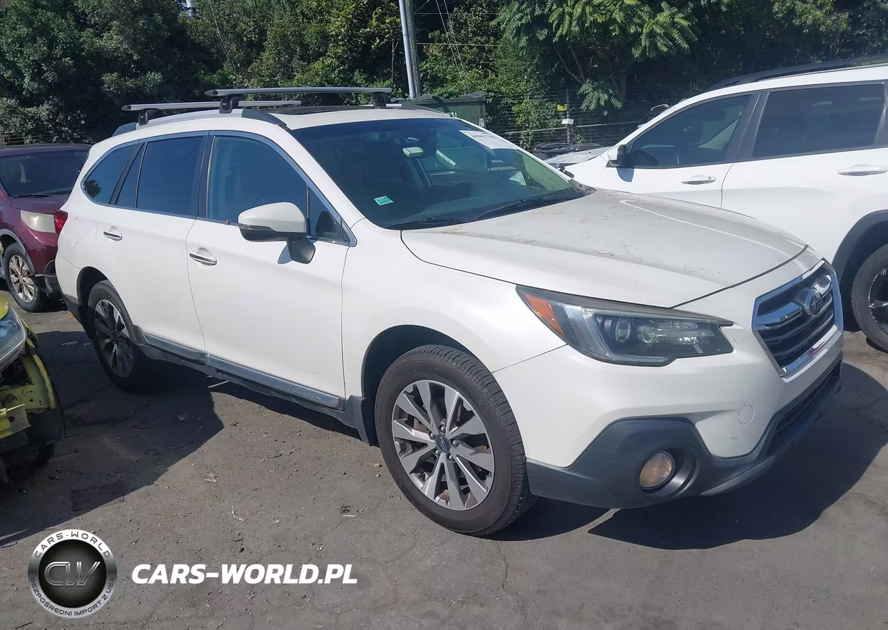 2019 Subaru Outback 3.6R Touring VIN:4S4BSETC1K3357383 - 1
