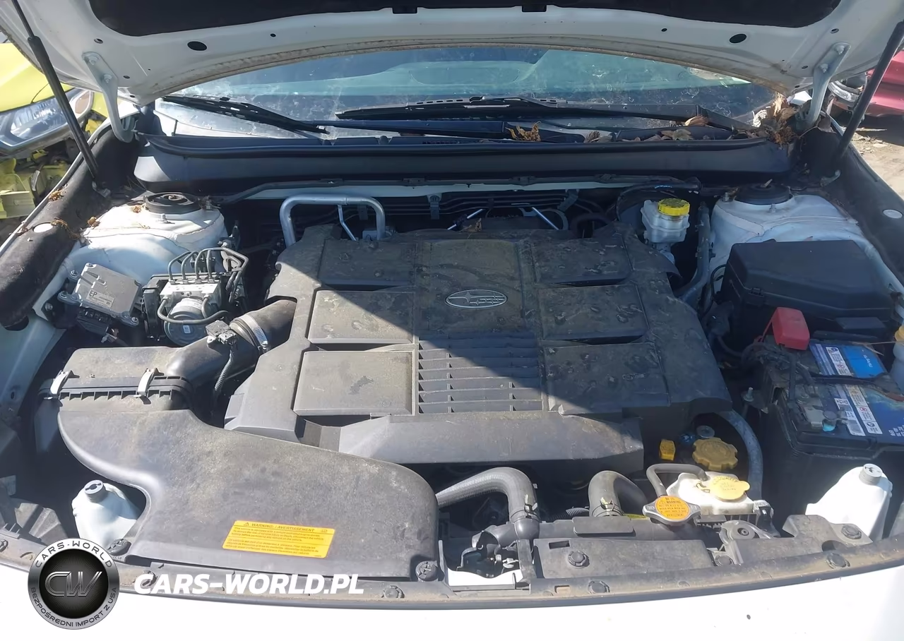 2019 Subaru Outback 3.6R Touring VIN:4S4BSETC1K3357383 - 10