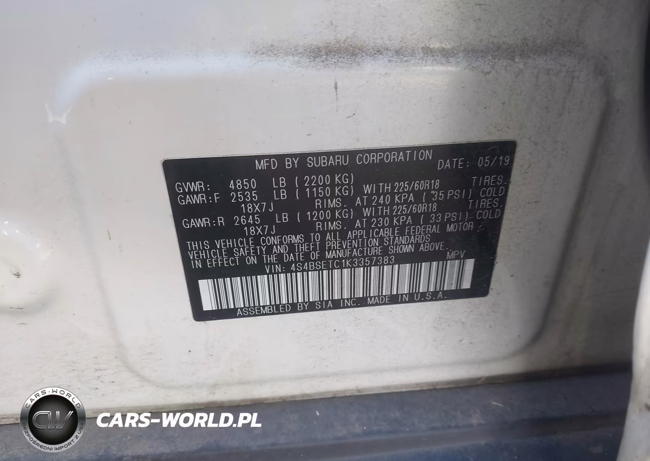 2019 Subaru Outback 3.6R Touring VIN:4S4BSETC1K3357383 - 9