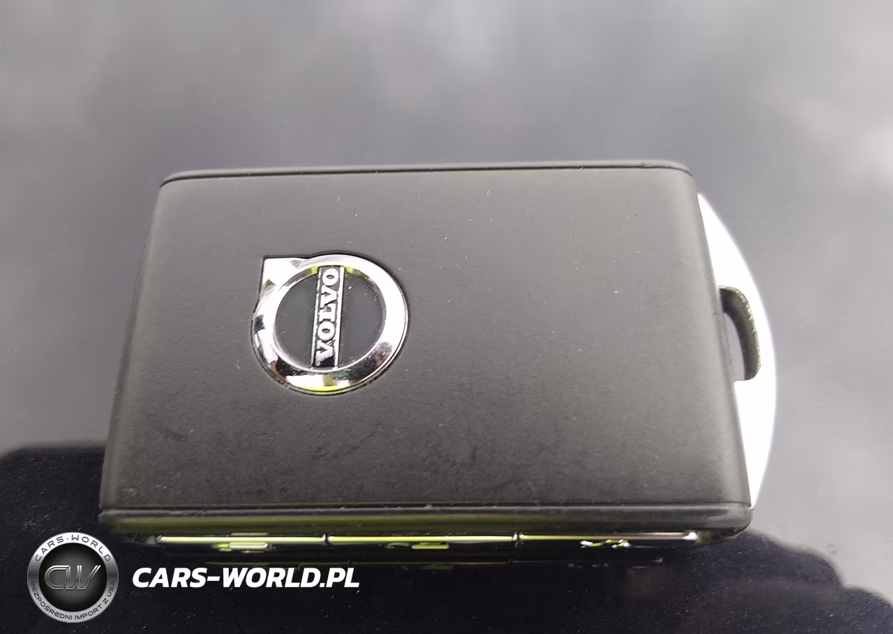 2016 Volvo Xc90 T6 Momentum VIN:YV4A22PK0G1078040 - 11