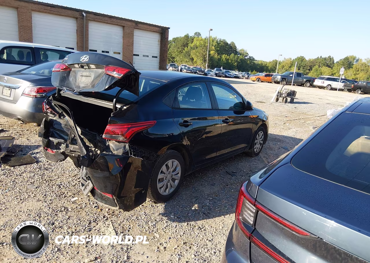 2021 Hyundai Accent Se VIN:3KPC24A69ME143186 - 4
