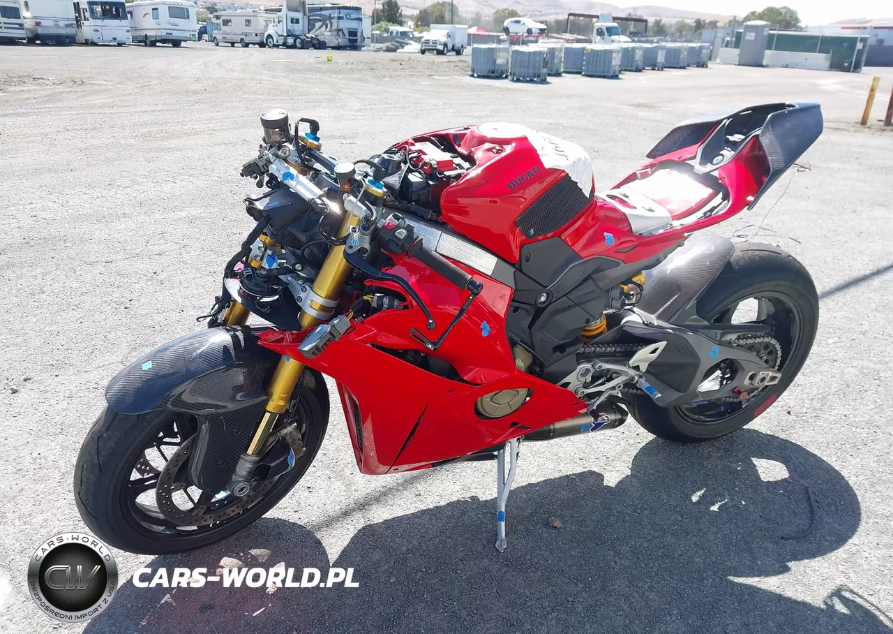 2025 Ducati Panigale V4-V4S VIN:ZDMDAG6W8SB002139 - 2