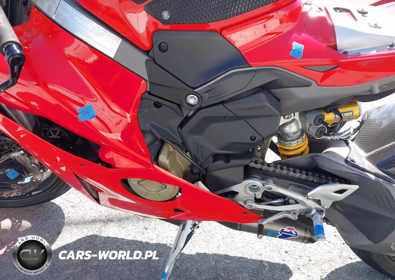 2025 Ducati Panigale V4-V4S VIN:ZDMDAG6W8SB002139 - 9