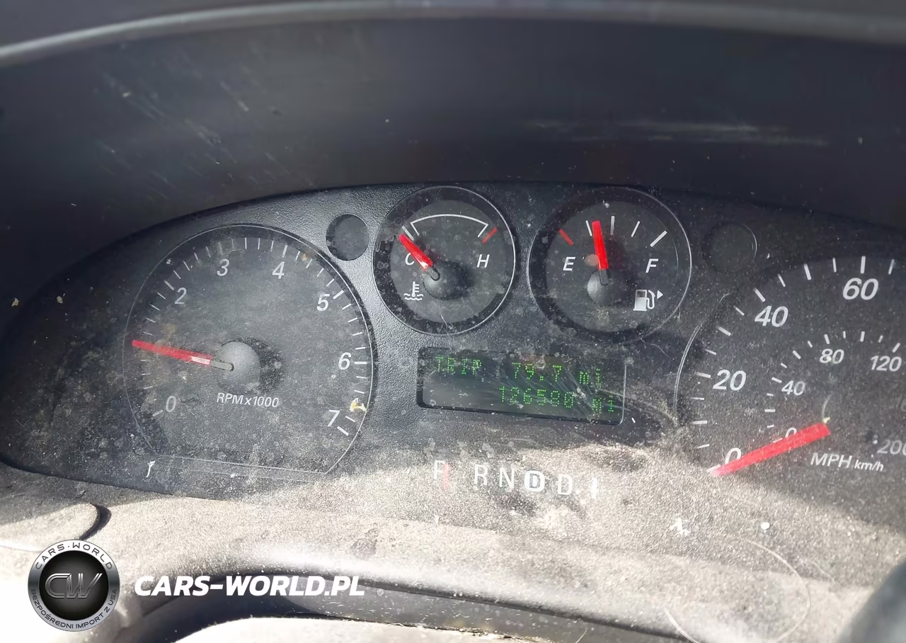 2007 Ford Taurus Se VIN:1FAFP53U57A157261 - 7