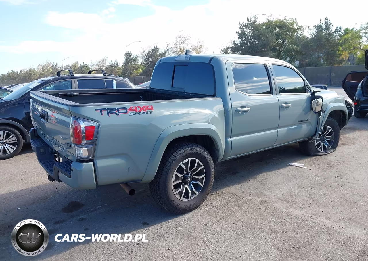 2023 Toyota Tacoma Trd Sport VIN:3TMCZ5ANXPM588331 - 4
