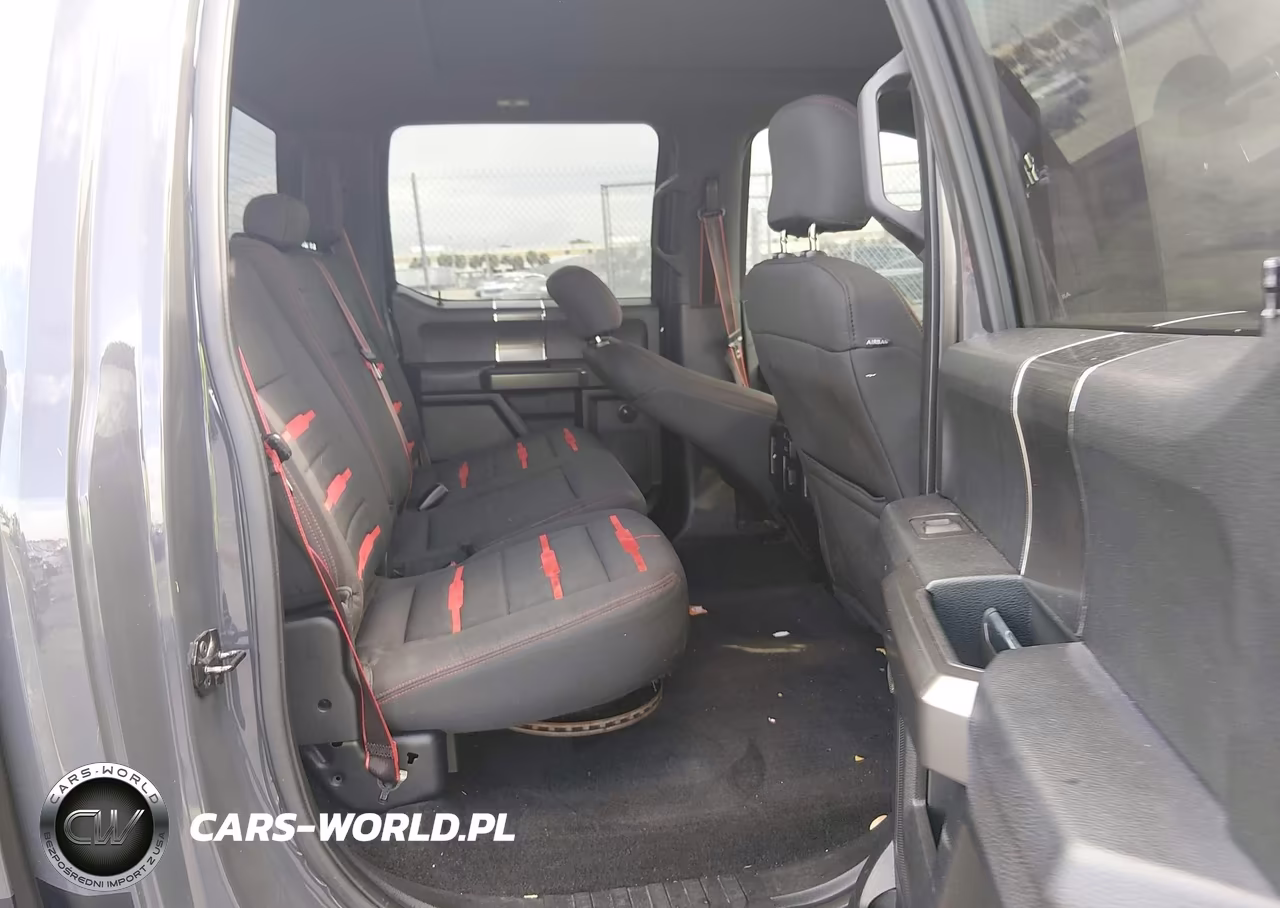 2016 Ford F-150 Xlt VIN:1FTEW1CF3GFA82727 - 8