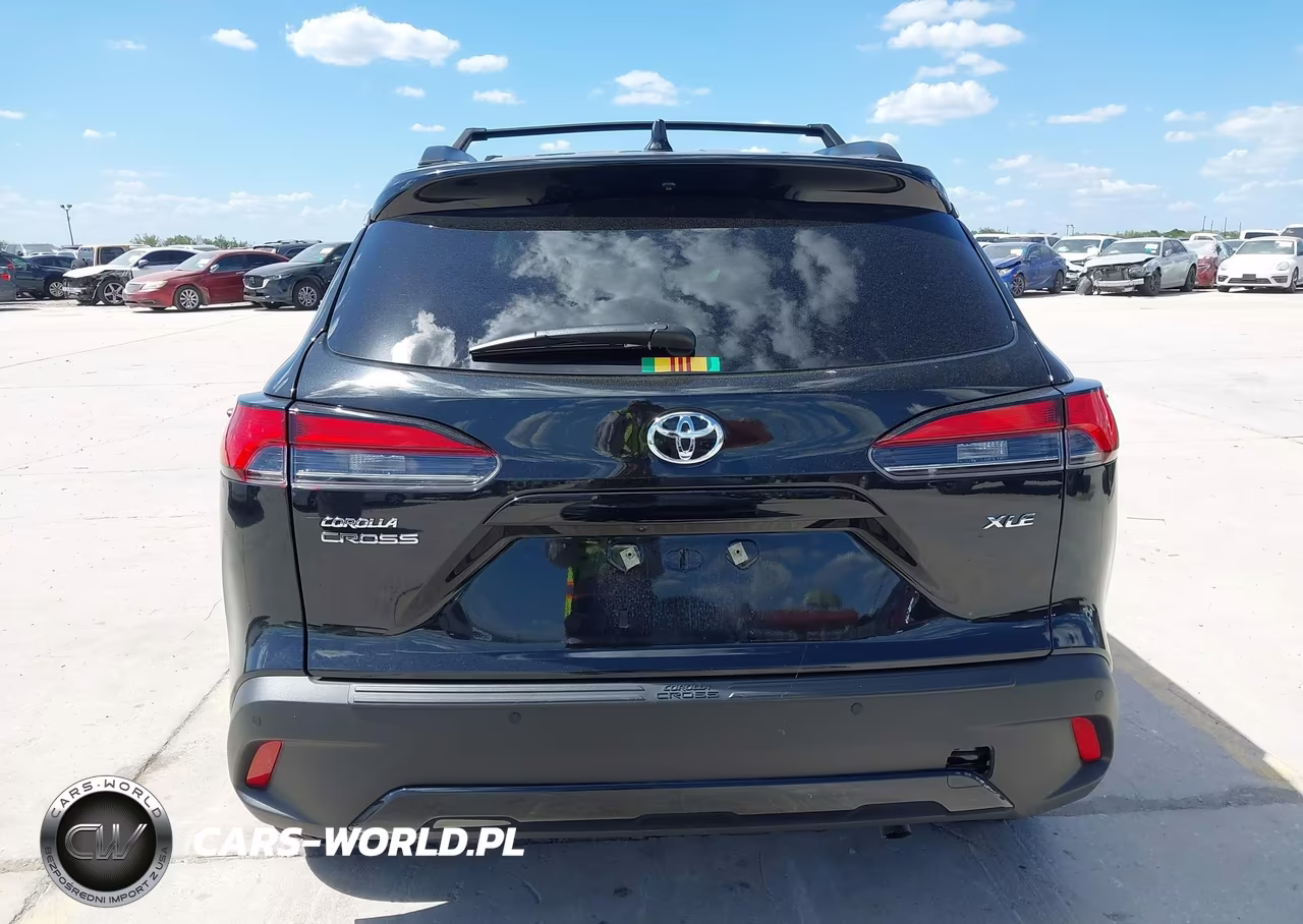 2025 Toyota Corolla Cross Xle VIN:7MUDAAAG7SV139967 - 16