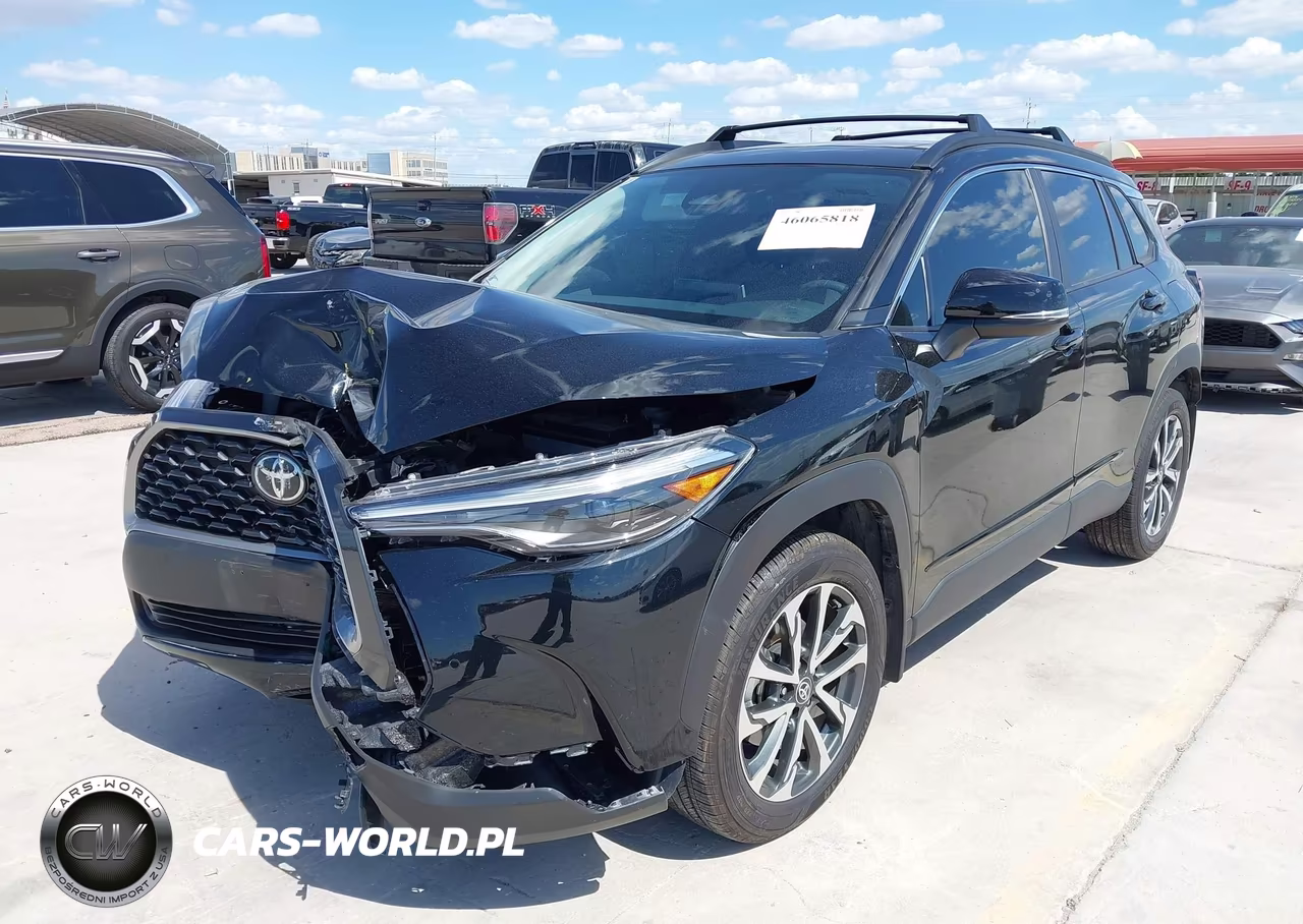 2025 Toyota Corolla Cross Xle VIN:7MUDAAAG7SV139967 - 2
