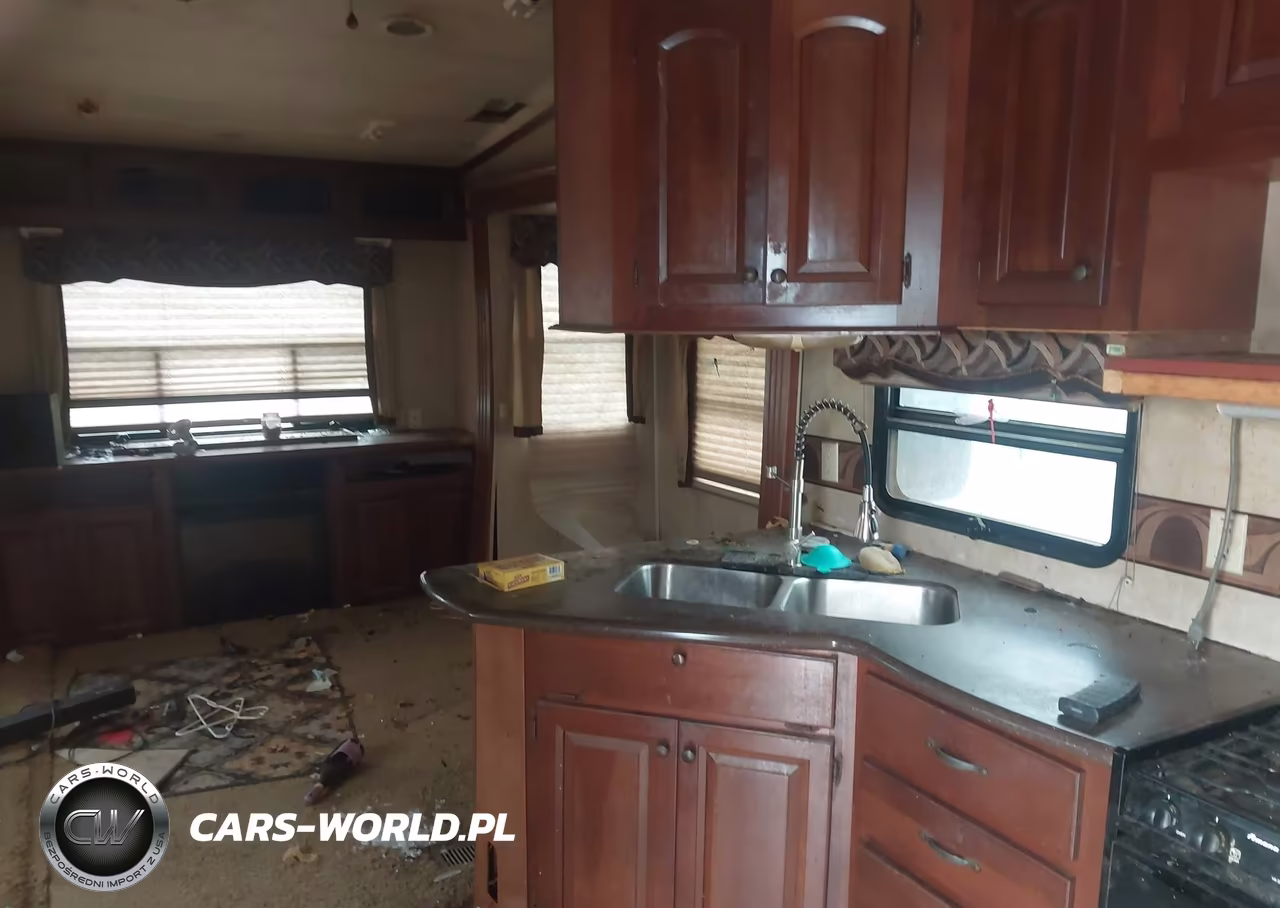 2011 Forest River Cedar Creek VIN:4X4FCRK29BS205385 - 8