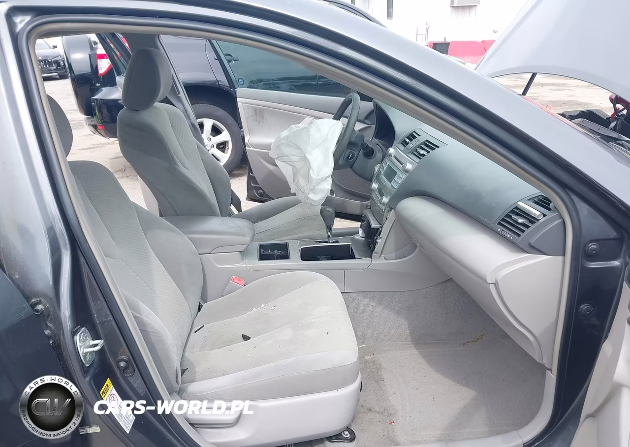 2009 Toyota Camry Hybrid VIN:4T1BB46KX9U063840 - 5