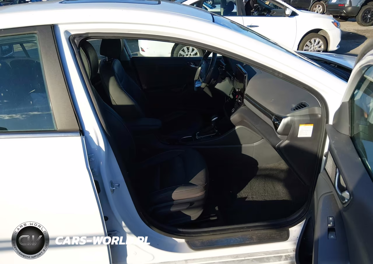 2021 Hyundai Ioniq Hybrid Limited VIN:KMHC05LC1MU255248 - 5