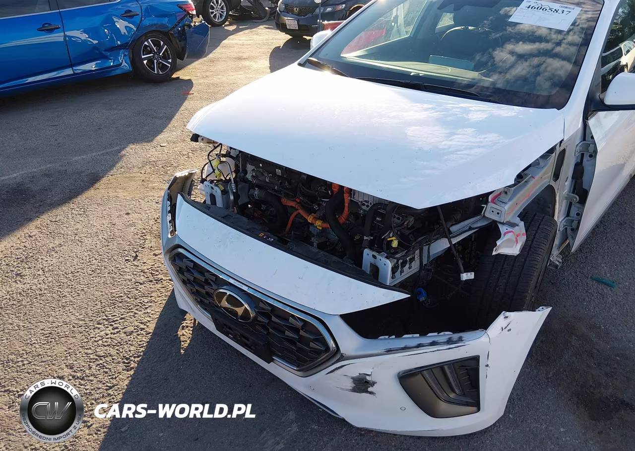 2021 Hyundai Ioniq Hybrid Limited VIN:KMHC05LC1MU255248 - 6