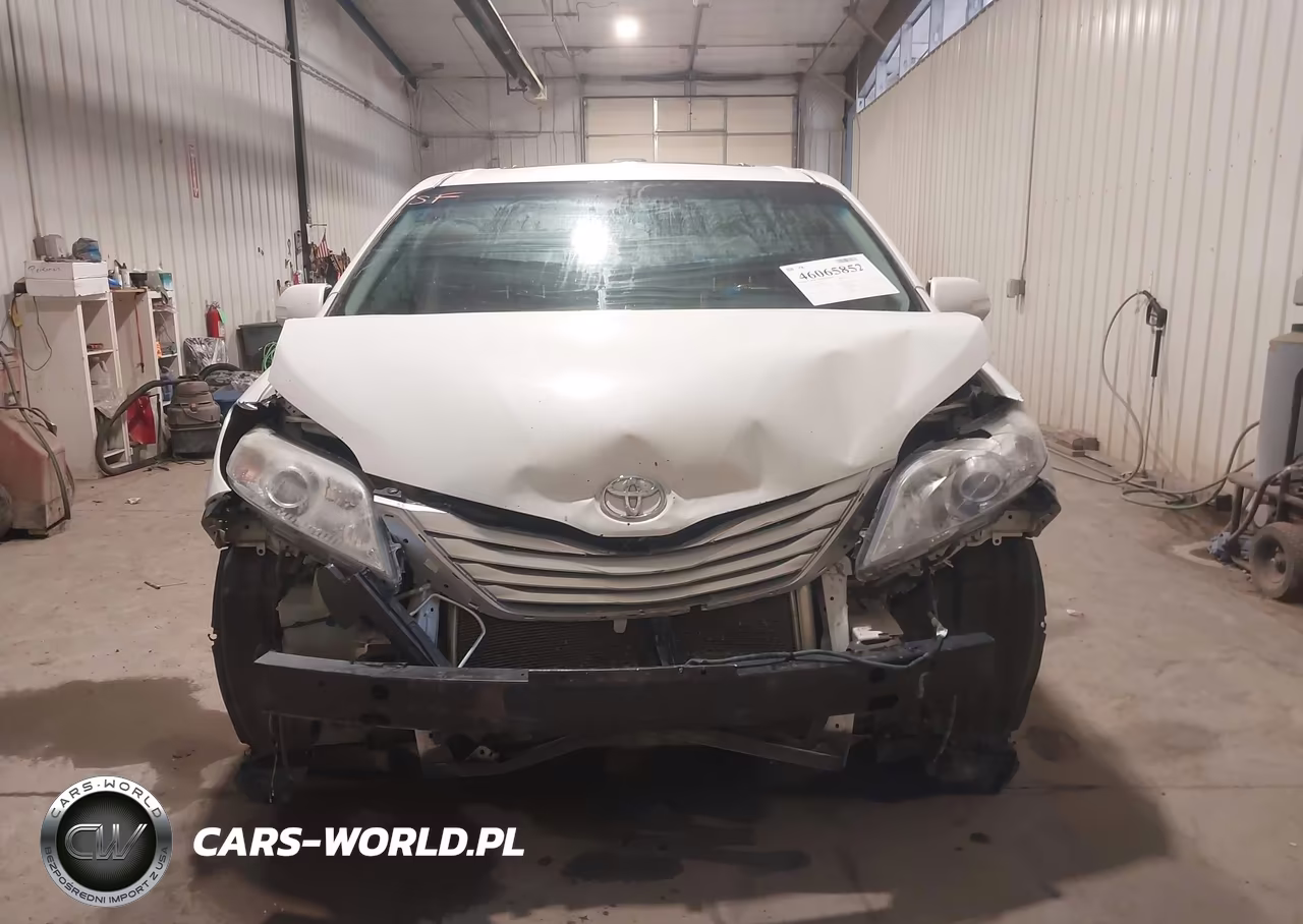 2014 Toyota Sienna Ltd VIN:5TDDK3DCXES088061 - 13