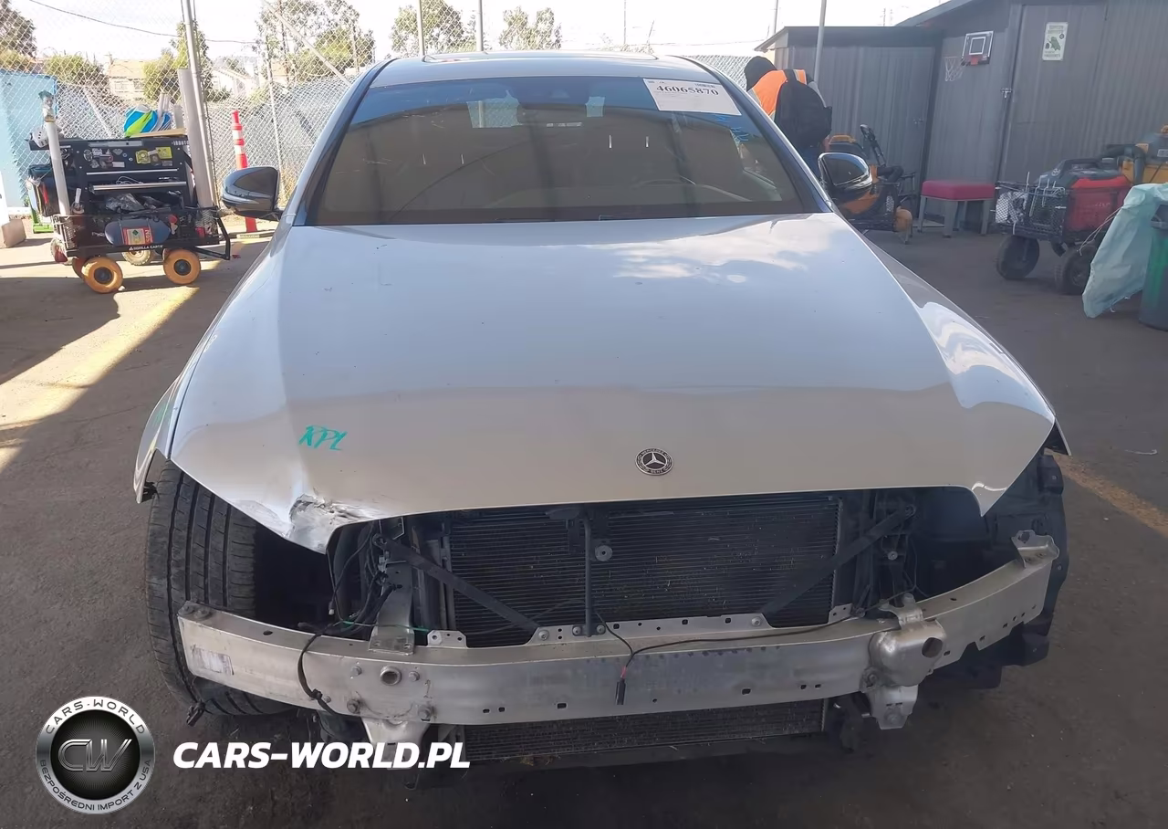 2019 Mercedes-Benz E 300 VIN:WDDZF4JB4KA596942 - 13