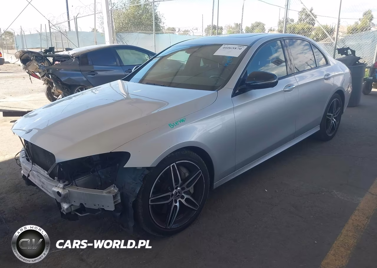 2019 Mercedes-Benz E 300 VIN:WDDZF4JB4KA596942 - 2