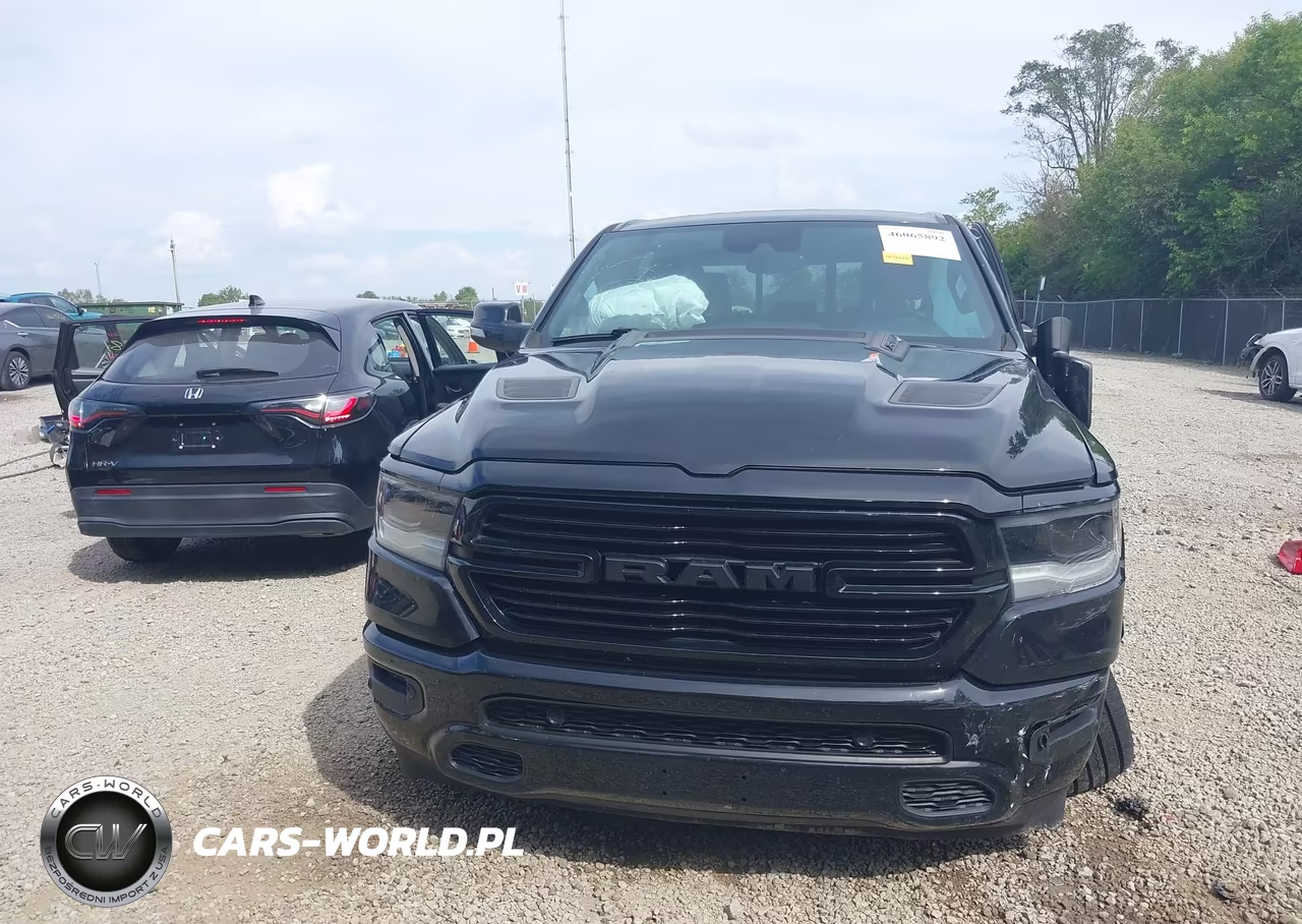 2021 Ram 1500 Laramie 4X4 5'7 Box VIN:1C6SRFJT6MN654625 - 12