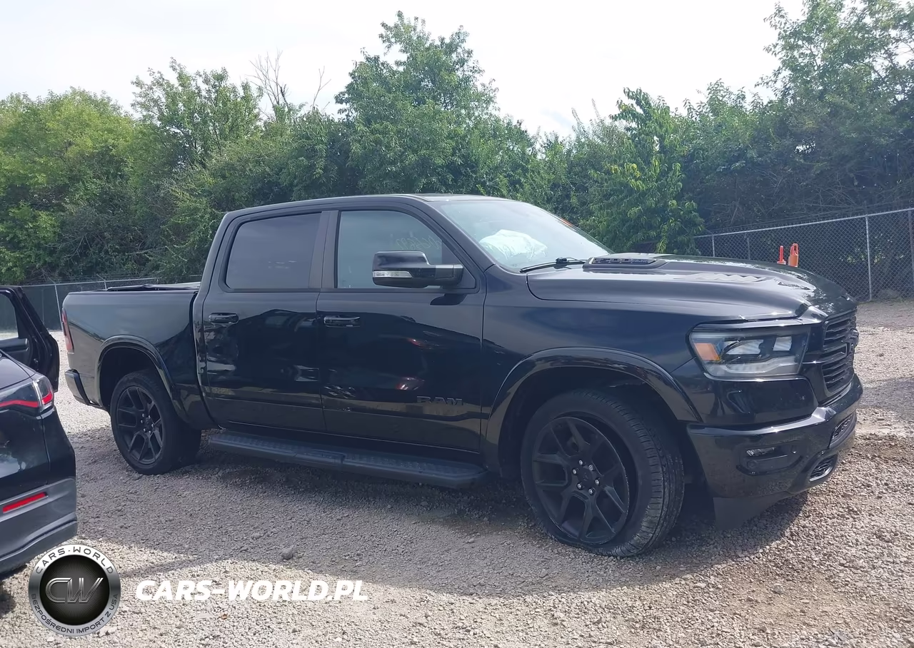 2021 Ram 1500 Laramie 4X4 5'7 Box VIN:1C6SRFJT6MN654625 - 13
