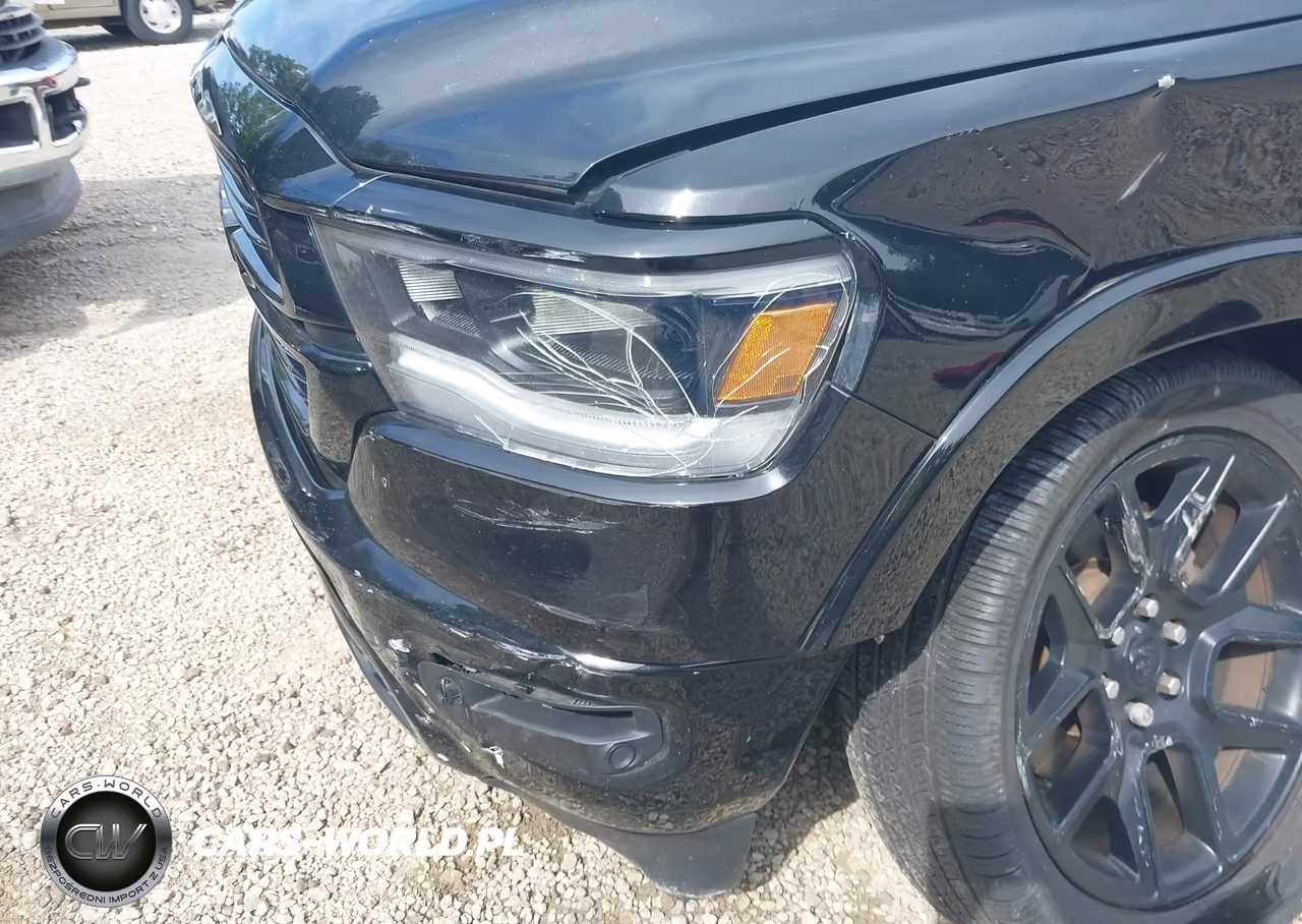 2021 Ram 1500 Laramie 4X4 5'7 Box VIN:1C6SRFJT6MN654625 - 18