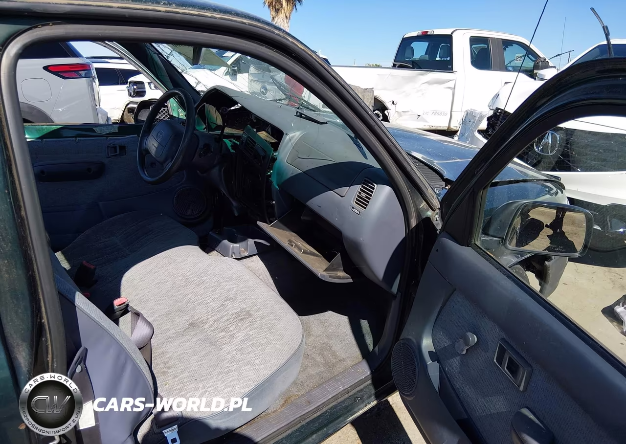 1999 Toyota Tacoma VIN:4TANL42NXXZ407144 - 5