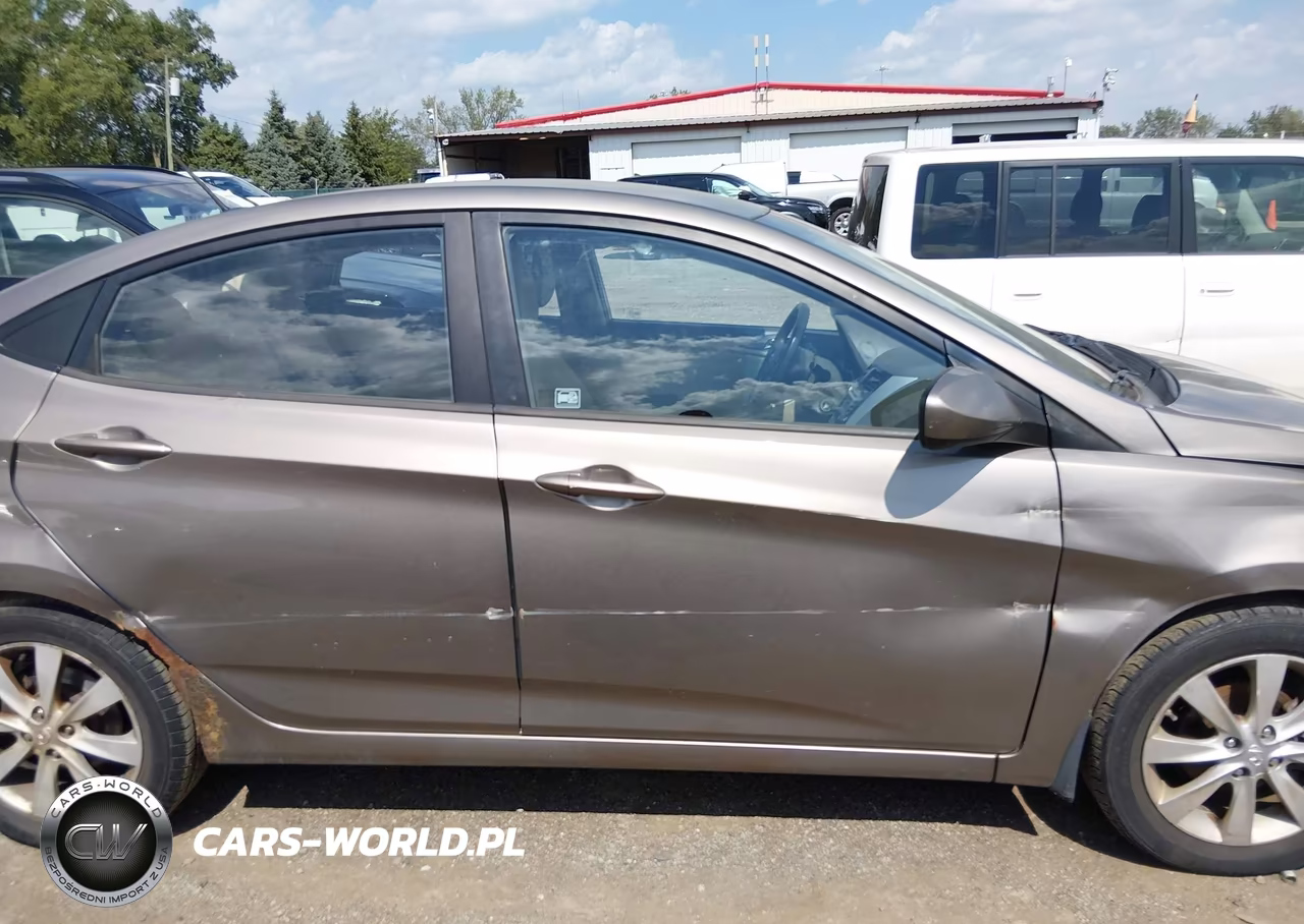 2012 Hyundai Accent Gls VIN:KMHCU4AE6CU165773 - 13