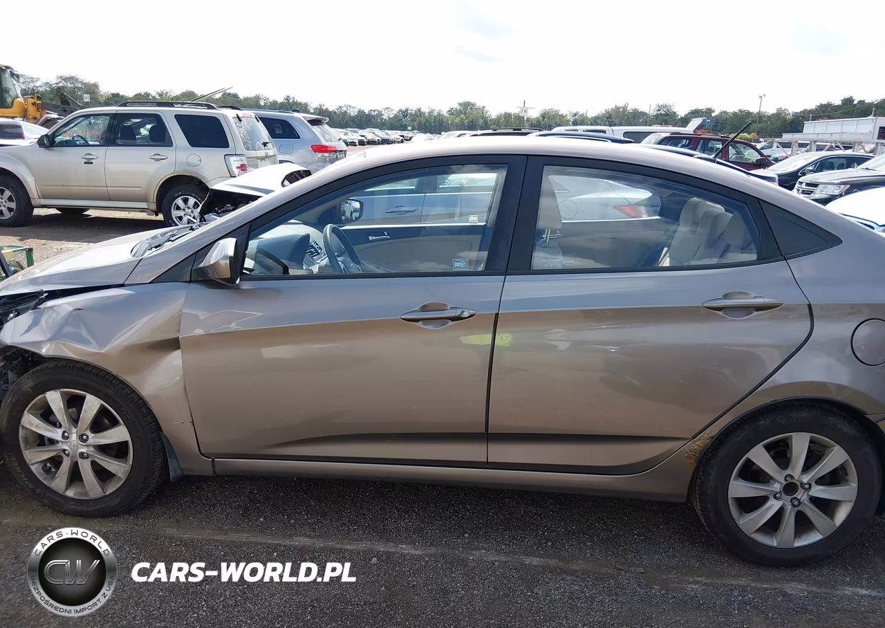 2012 Hyundai Accent Gls VIN:KMHCU4AE6CU165773 - 14