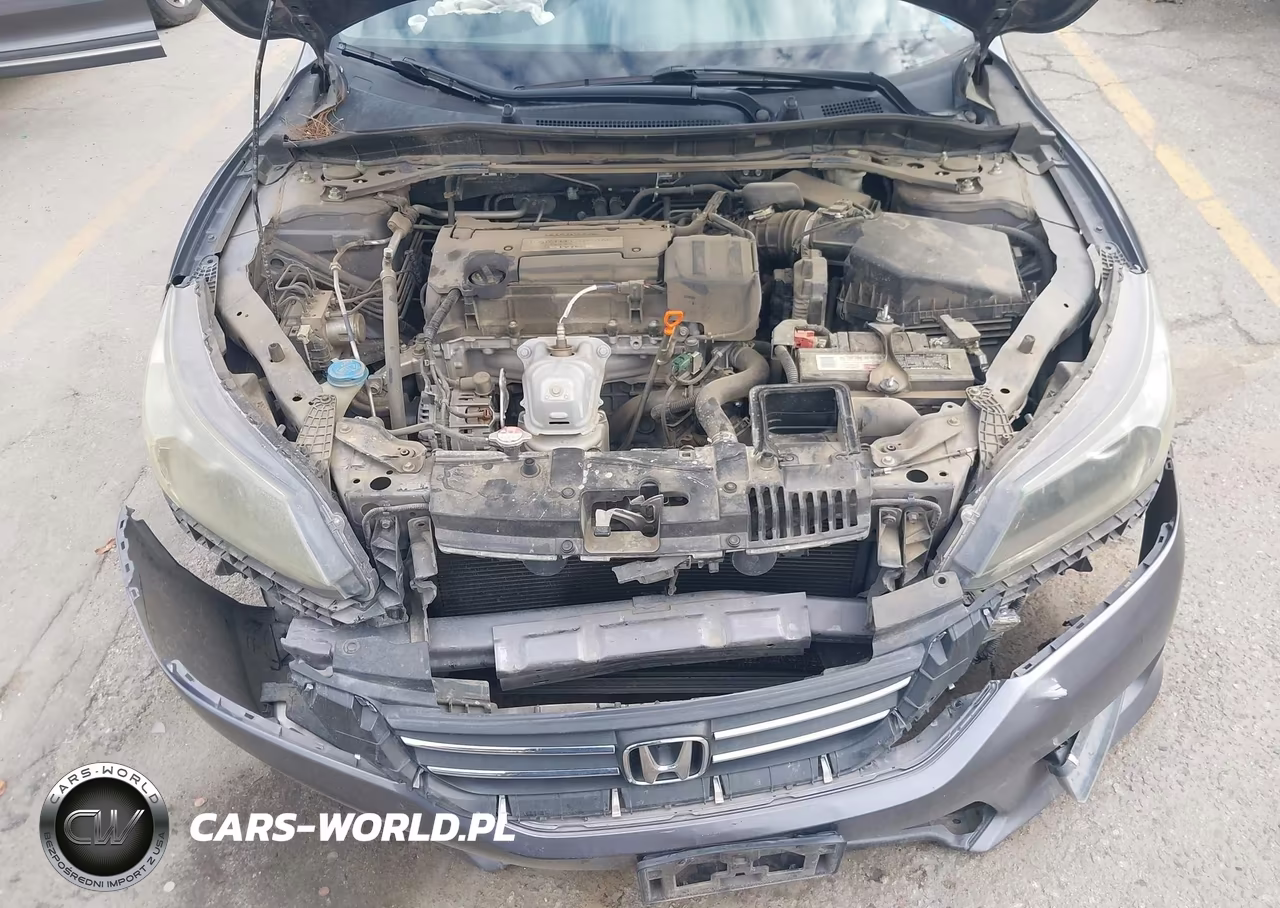 2015 Honda Accord Sport VIN:1HGCR2F58FA138858 - 10