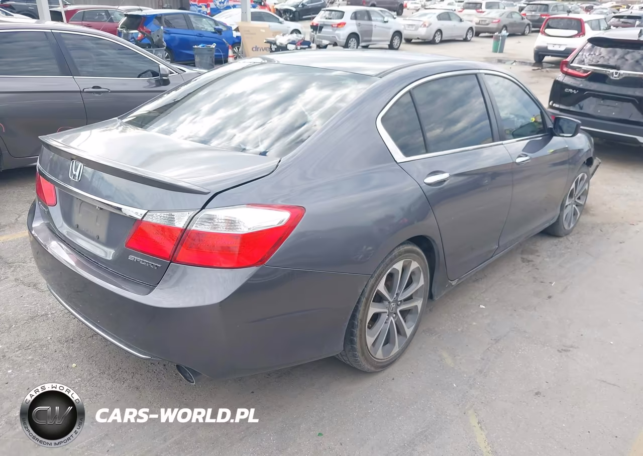 2015 Honda Accord Sport VIN:1HGCR2F58FA138858 - 4