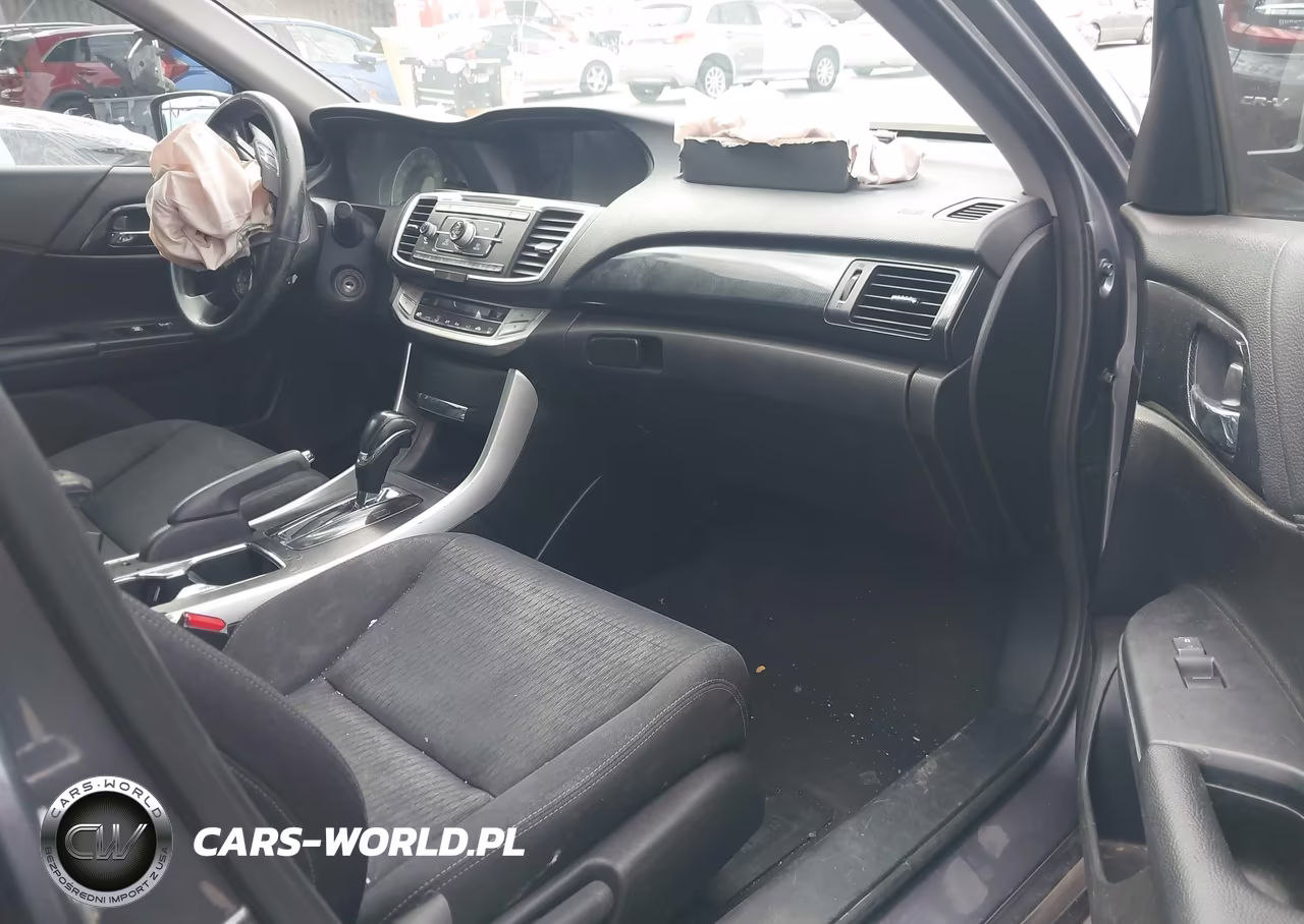 2015 Honda Accord Sport VIN:1HGCR2F58FA138858 - 5