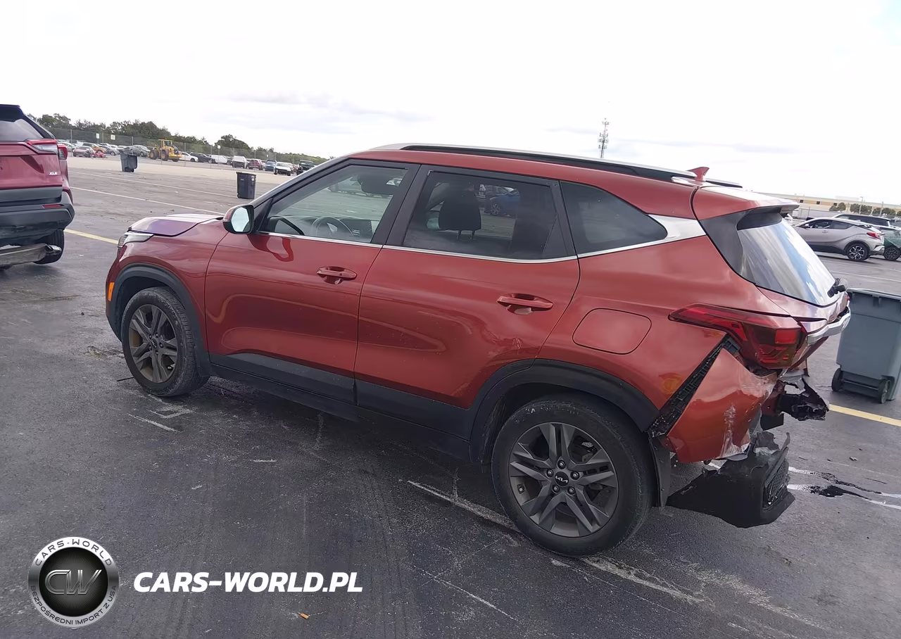2023 Kia Seltos S VIN:KNDEU2AA0P7376700 - 3