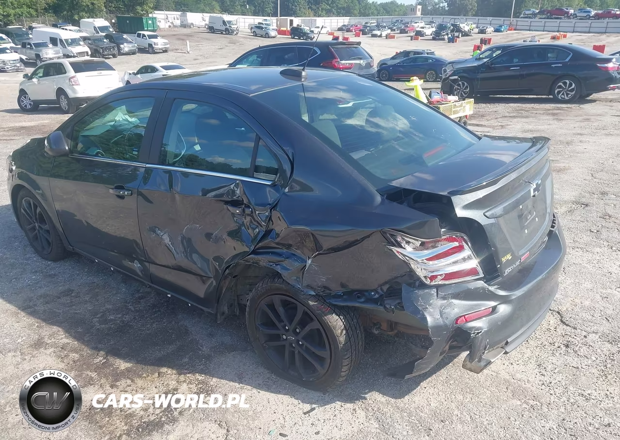2018 Chevrolet Sonic Lt Auto VIN:1G1JD5SB0J4120128 - 3