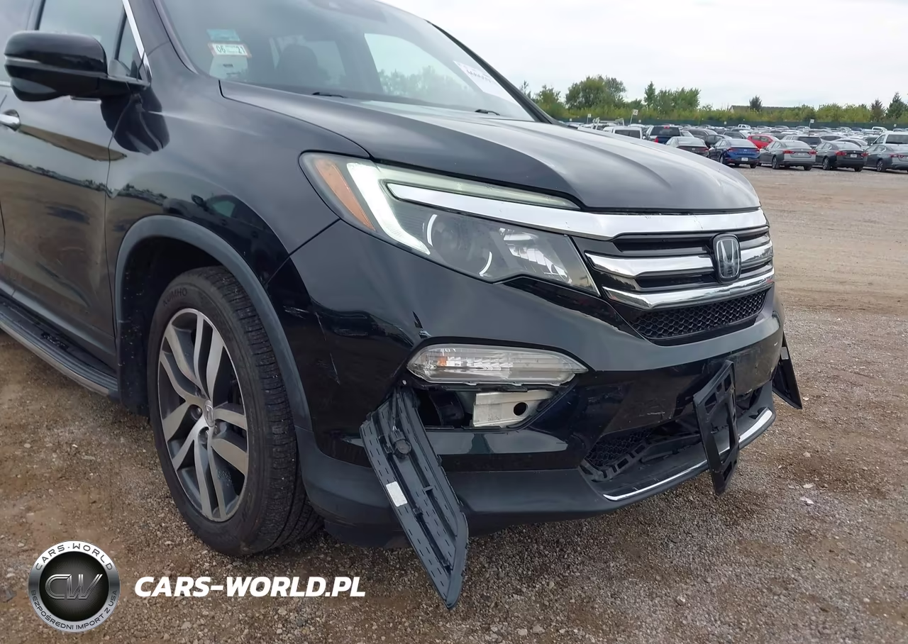 2016 Honda Pilot Touring VIN:5FNYF6H94GB039175 - 6