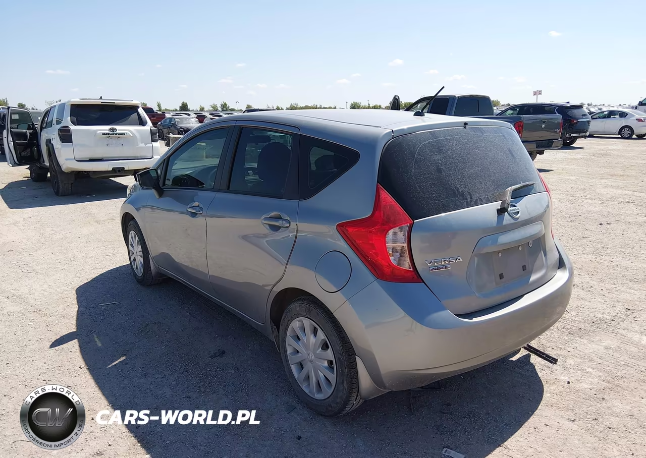 2015 Nissan Versa Note S (Sr) VIN:3N1CE2CP4FL392322 - 3