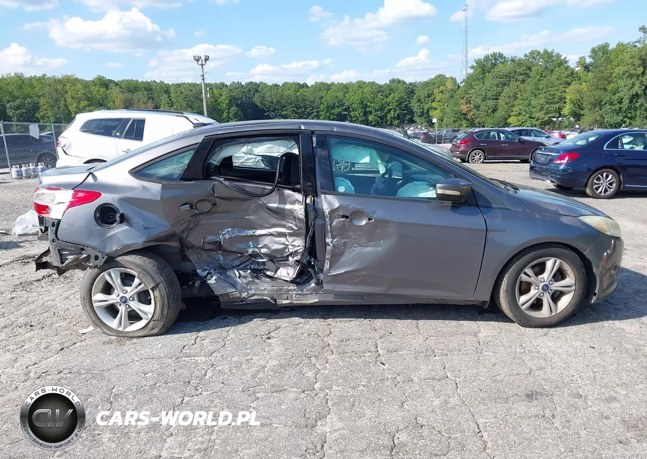 2014 Ford Focus Se VIN:1FADP3F28EL314515 - 13