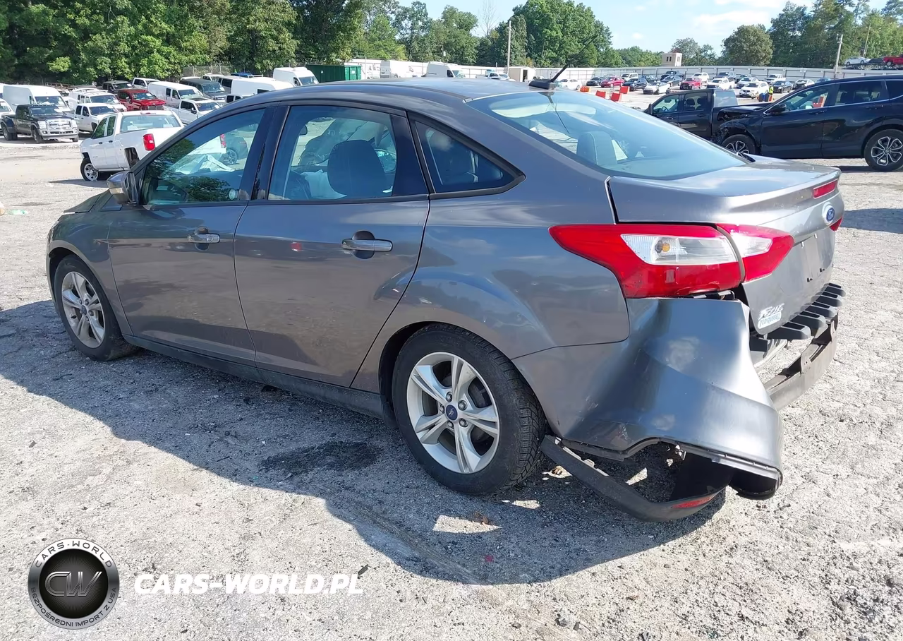 2014 Ford Focus Se VIN:1FADP3F28EL314515 - 3
