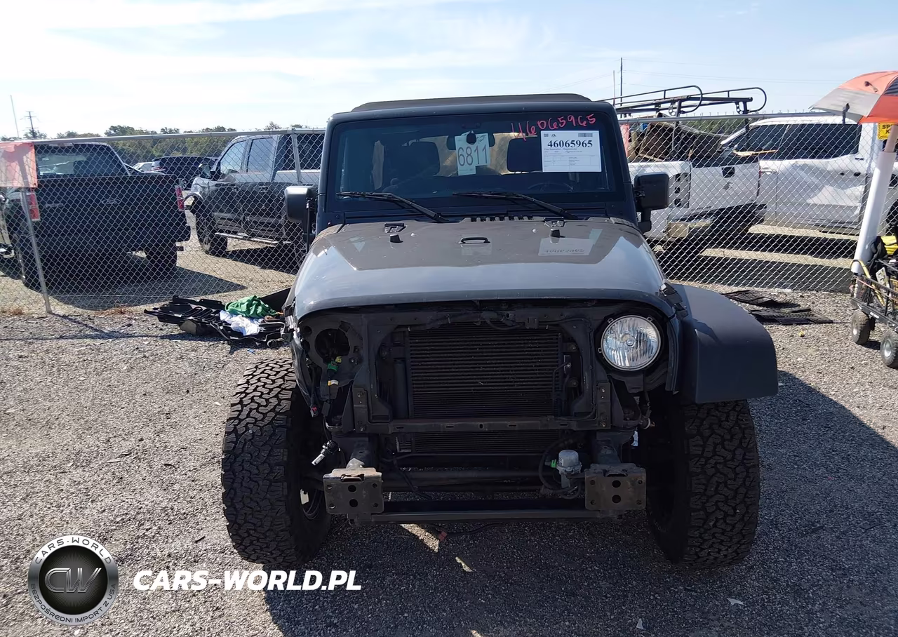 2017 Jeep Wrangler Unlimited Big Bear 4X4 VIN:1C4BJWDG4HL599270 - 13