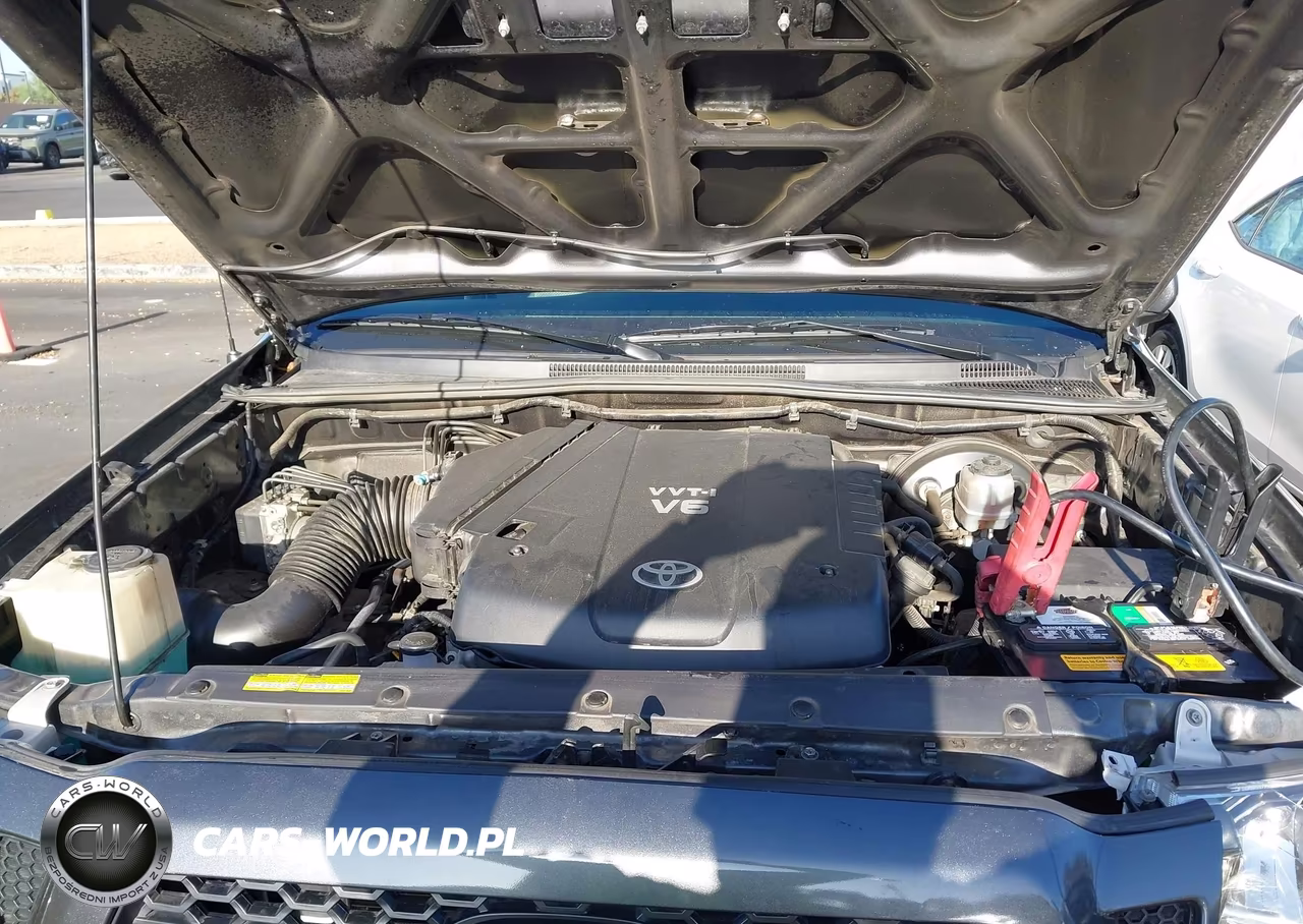 2011 Toyota Tacoma Prerunner V6 VIN:3TMJU4GN7BM116409 - 10