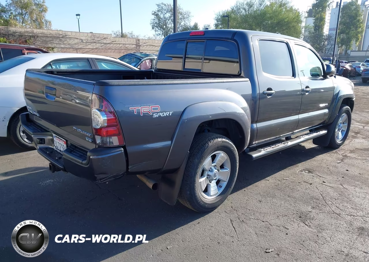 2011 Toyota Tacoma Prerunner V6 VIN:3TMJU4GN7BM116409 - 4