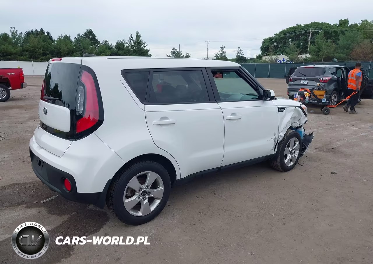 2017 Kia Soul VIN:KNDJN2A28H7430055 - 4