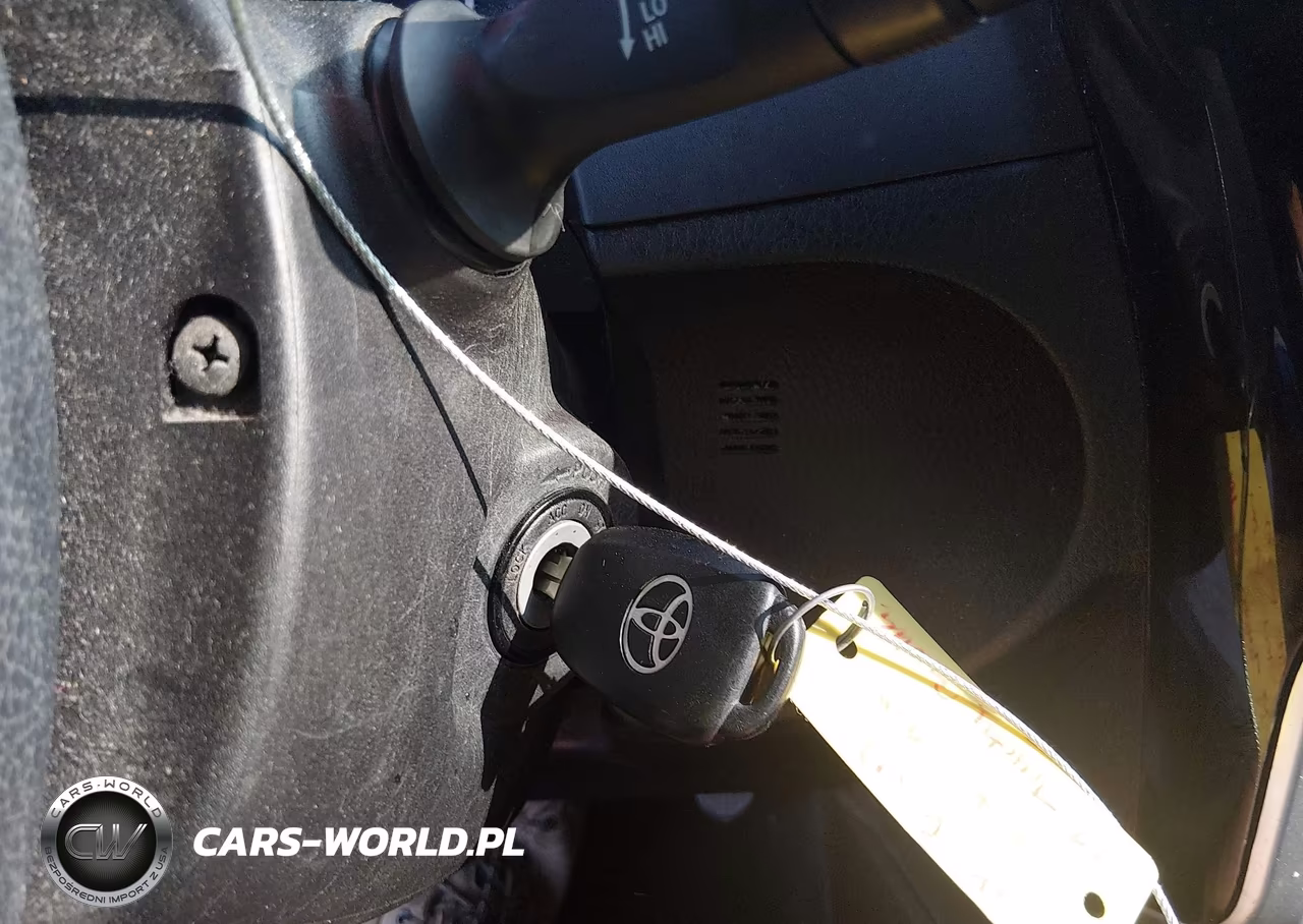 2019 Toyota Corolla Le VIN:5YFBURHE7KP932349 - 11
