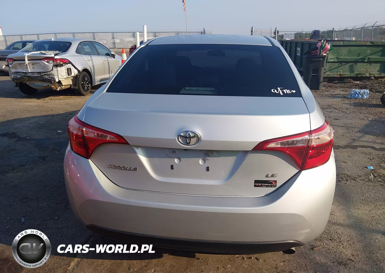 2019 Toyota Corolla Le VIN:5YFBURHE7KP932349 - 17